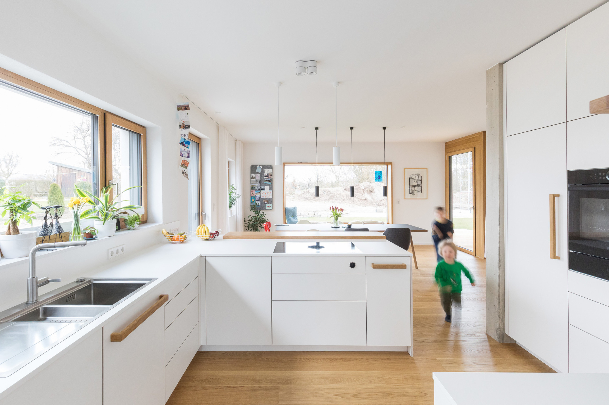 Große Küchen Ideen & Bilder - September   Houzz DE